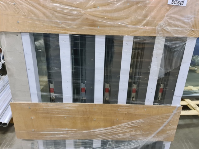 845840-9 6 Velfac openable windows