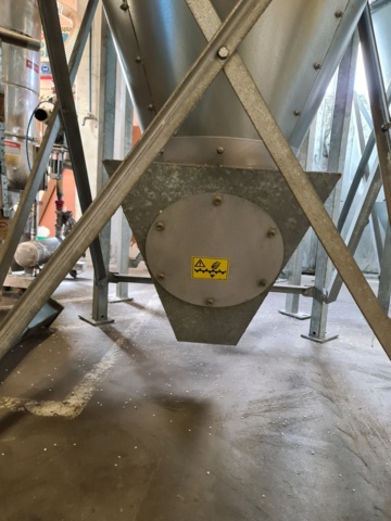 845939-7 MAFA silo volume 1.9 m3