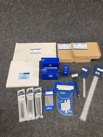 919804-1 Bokstavsstansar, bladmått och flatvinklar m.m Limit