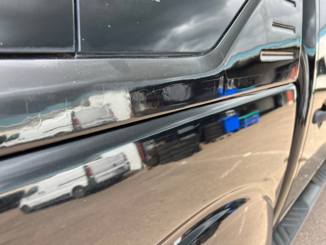 895674-24 Nissan Navara Double Cab 2.5 dCi 4x4 - 2008