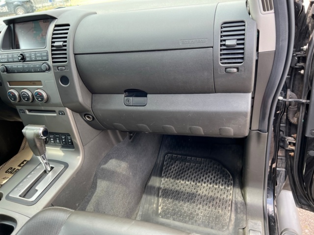 895674-43 Nissan Navara Double Cab 2.5 dCi 4x4 - 2008