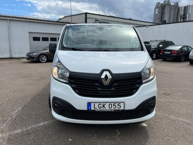 895679-8 Renault Trafic Van 2.7h 1.6 dCi - 2016