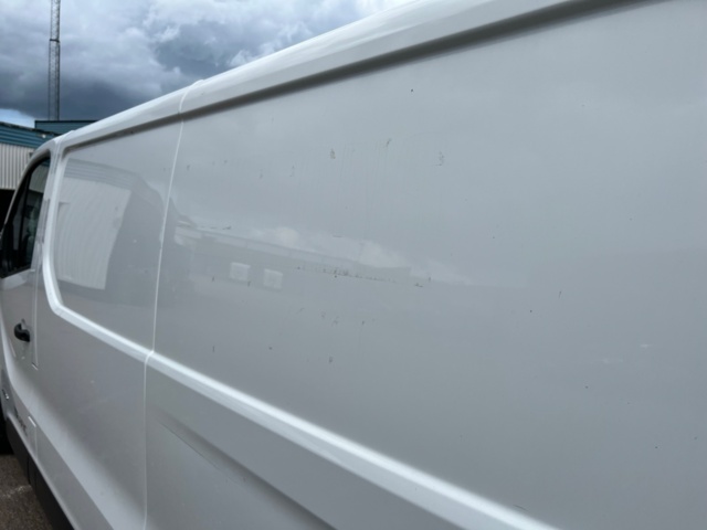 895679-15 Renault Trafic Van 2.7h 1.6 dCi - 2016