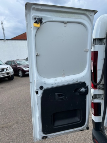 895679-38 Renault Trafic Van 2.7h 1.6 dCi - 2016