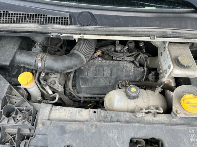 895679-44 Renault Trafic Van 2.7h 1.6 dCi - 2016