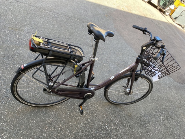 919457-3 Electric bike Batavus - 2016