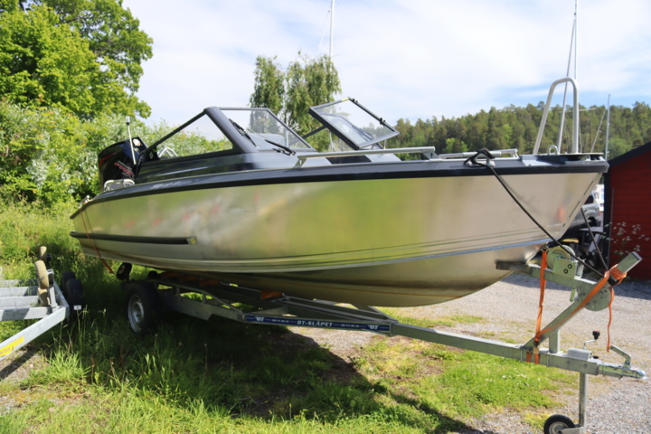 922247-5 Silver Eagle BRX with Mercury V8 Pro XS 250 Hp
