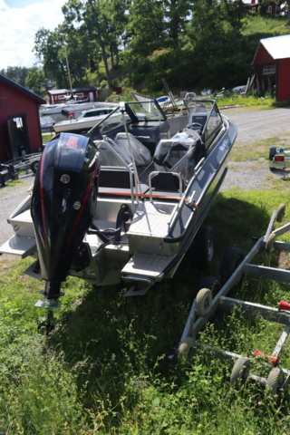 922247-10 Silver Eagle BRX with Mercury V8 Pro XS 250 Hp