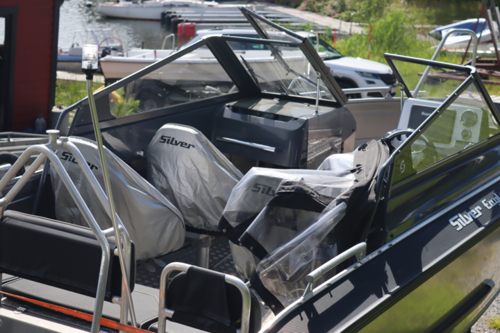 922247-12 Silver Eagle BRX with Mercury V8 Pro XS 250 Hp