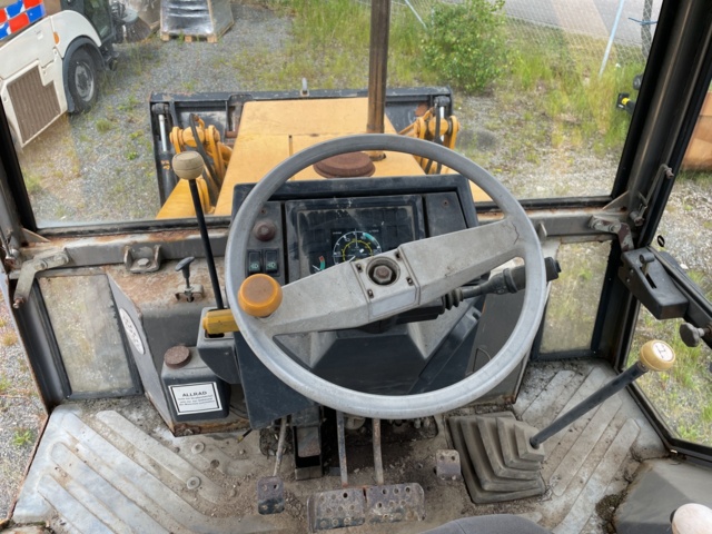 872273-40 Wheel loader JCB 3CX-4