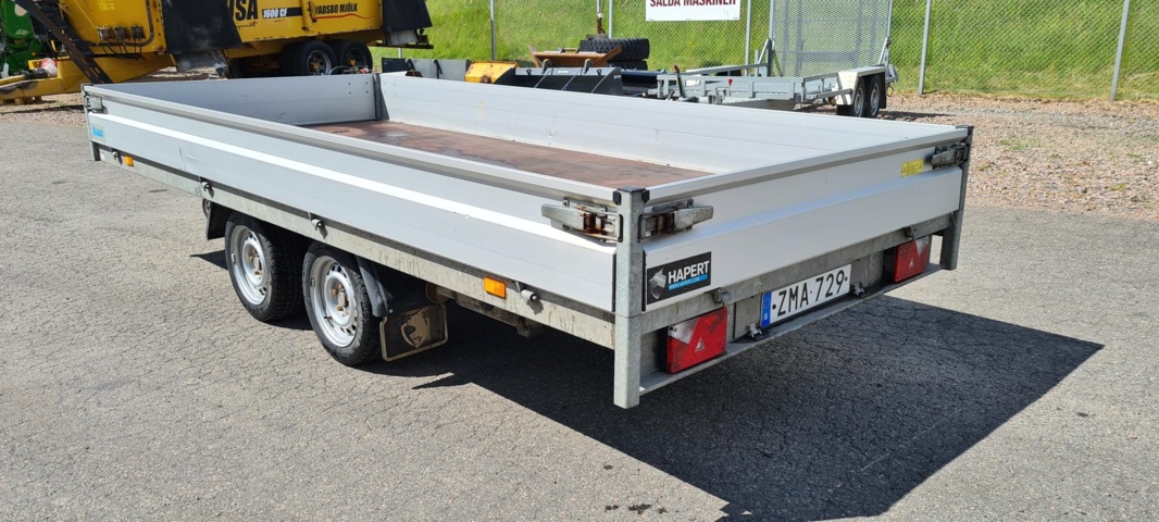 908956-2 Flatbed trailer Hapert with loading ramp Habert Azure H2