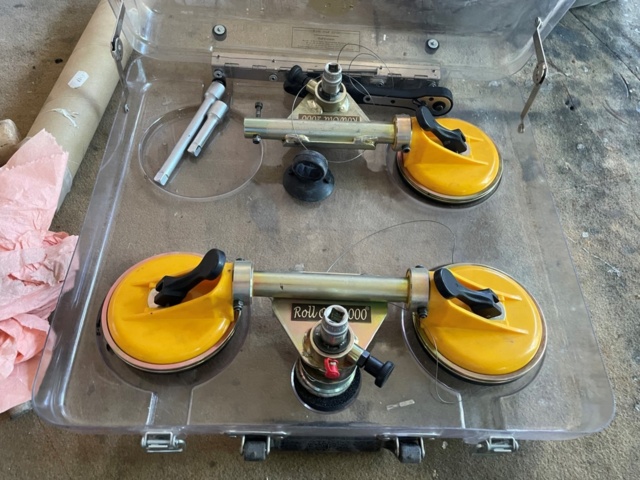 886179-7 Vacuum lifter / Glass lifter Veribor / Roll Out 2000