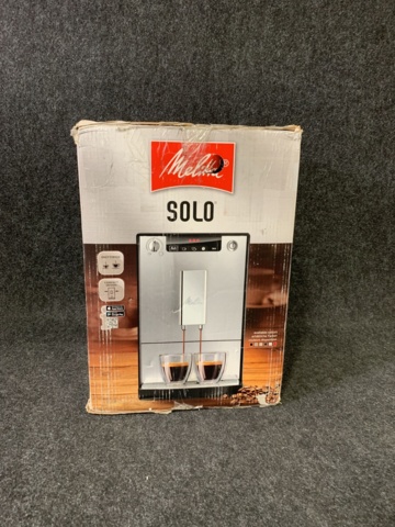 922525-2 Fully automatic espresso machine Melitta Caffeo Solo Silver / Black