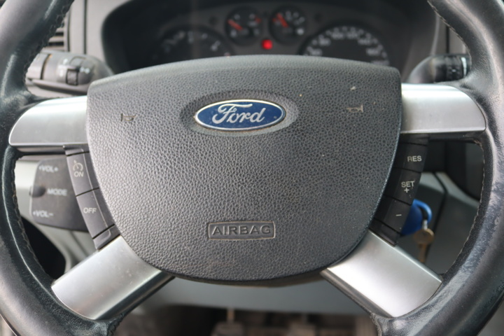 922611-34 Ford Transit T300 Chassi Cab 2.2 TDCi Manuell, 100hk, 2014