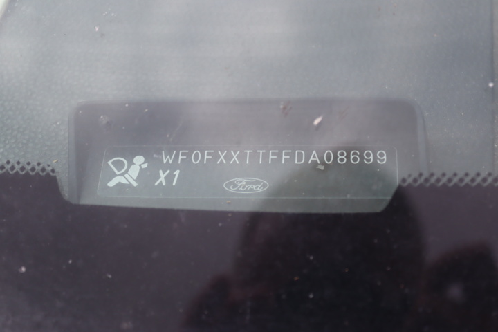 922611-38 Ford Transit T300 Chassi Cab 2.2 TDCi Manuell, 100hk, 2014