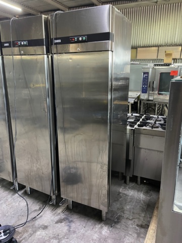 481149-1 Zanussi restaurant refrigerator, lighting. Tested, works
