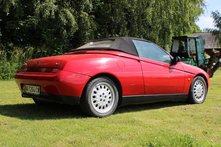 918682-5 Alfa Romeo Spider 3.0 V6 - 1997