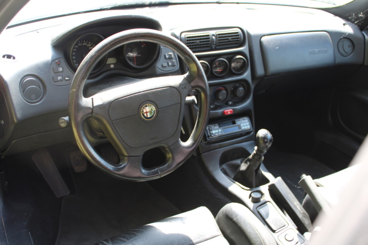 918682-9 Alfa Romeo Spider 3.0 V6 - 1997