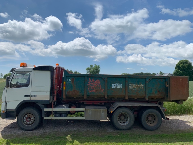 918694-3 Volvo FM10 6x2 - 1999