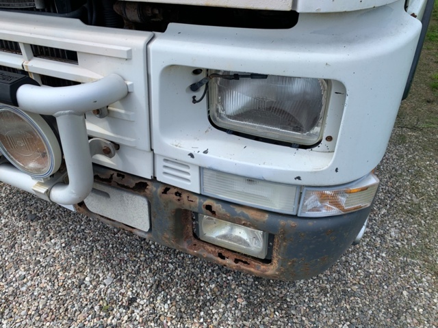 918694-14 Volvo FM10 6x2 - 1999