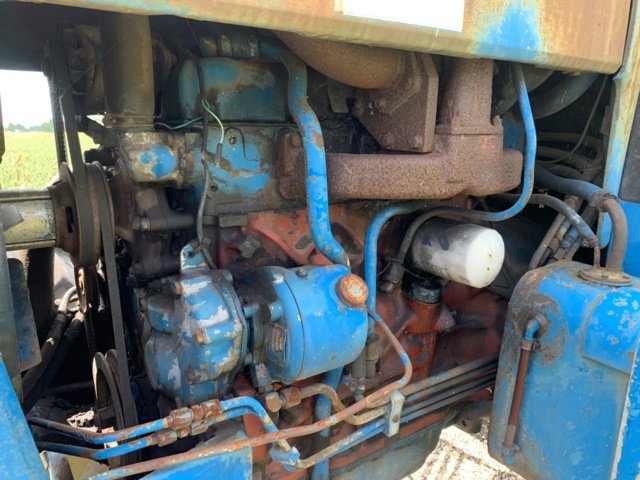 918695-11 Ford 7700 4WD - 1979