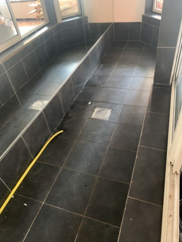 916608-4 Flower cooler for disassembly