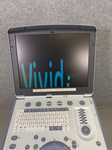 868693-11 Ultrasound machine GE Healthtec Vivid i