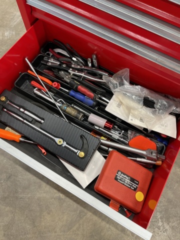 923836-8 Tool trolley Ampro incl content
