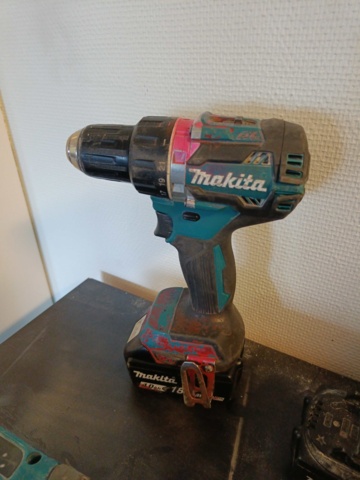 889156-6 Makita - Package
