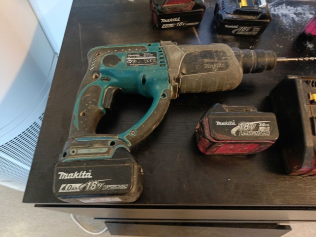 889156-9 Makita - Package