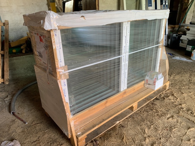 810391-3 Window 14 pcs Gealan double glazing 92x110cm