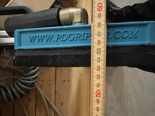 895724-6 Pneumatic Cardboard Lift Bal-Trol -08