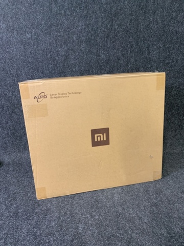 924352-2 Android-based Ultra Short Throw laser projector 150 "Xiaomi Mi Laser Projector