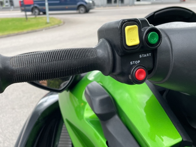 872279-20 Jetski Kawasaki ultra 300 X 2012