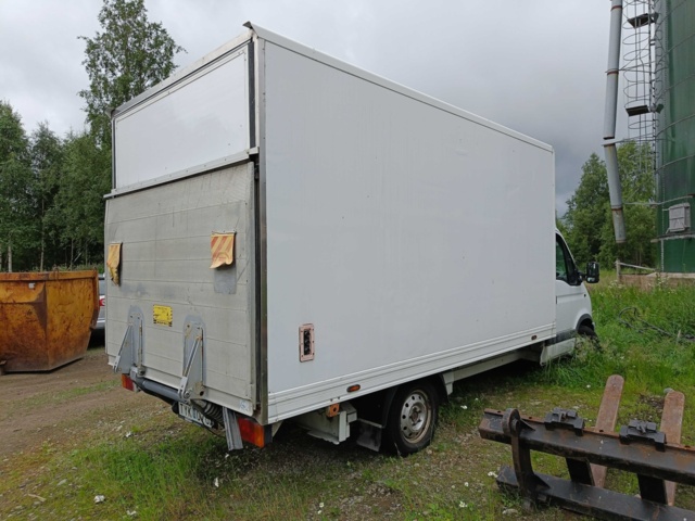 889165-5 Renault Master Chassi Cab 3.5 T 2.5 dCi Manual, 115hp, 2002