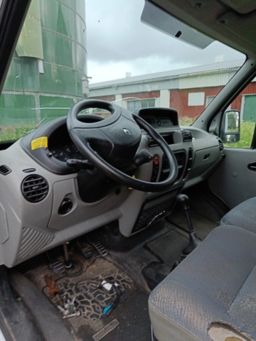 889165-54 Renault Master Chassi Cab 3.5 T 2.5 dCi Manual, 115hp, 2002