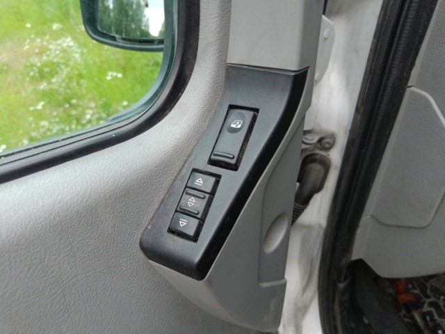 889165-60 Renault Master Chassi Cab 3.5 T 2.5 dCi Manual, 115hp, 2002