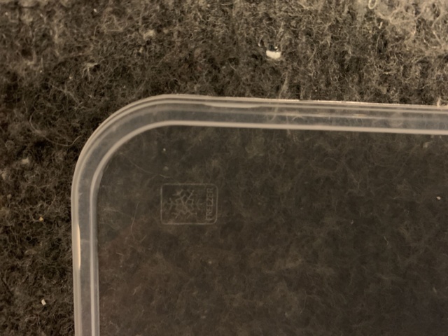 777520-11 1 stool lunch boxes and lids. See info for number