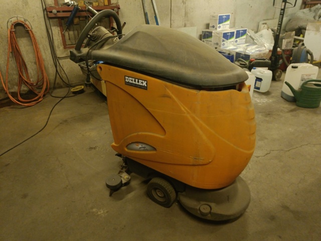 889167-1 Grinder Taski Swingo 755B