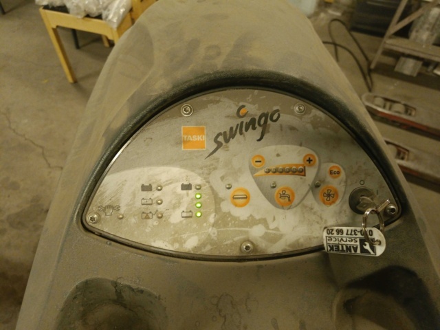 889167-11 Grinder Taski Swingo 755B