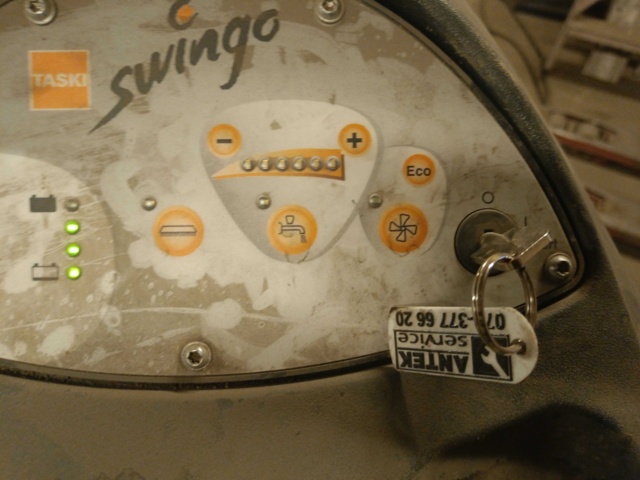 889167-12 Grinder Taski Swingo 755B