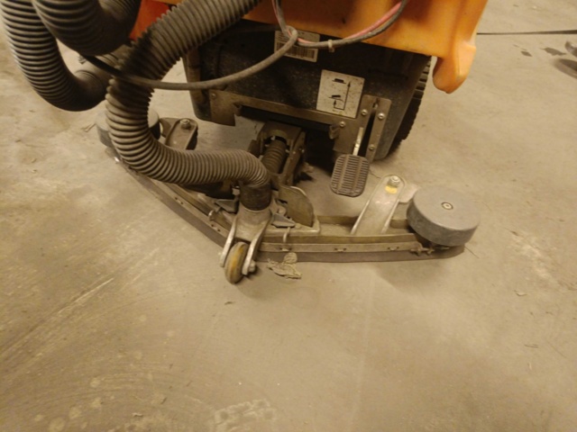 889167-14 Grinder Taski Swingo 755B