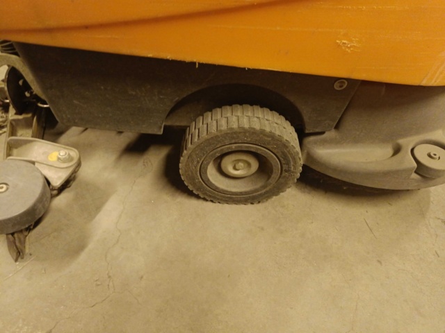 889167-17 Grinder Taski Swingo 755B