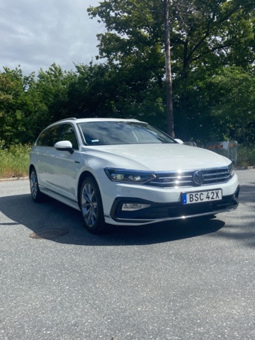 805758-9 Volkswagen Passat Sportscombi 2.0 TDI SCR BlueMotion 4Motion - 2022