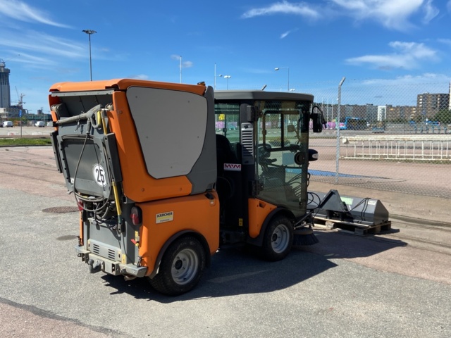 922284-5 Redskapsbärare Belos Transpro 4260 -2018 (endast 293 timmar)