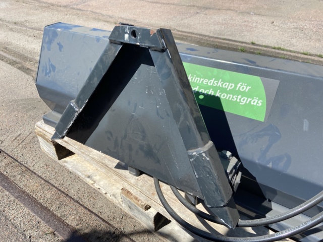 922284-16 Redskapsbärare Belos Transpro 4260 -2018 (endast 293 timmar)