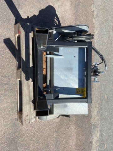 922284-74 Redskapsbärare Belos Transpro 4260 -2018 (endast 293 timmar)