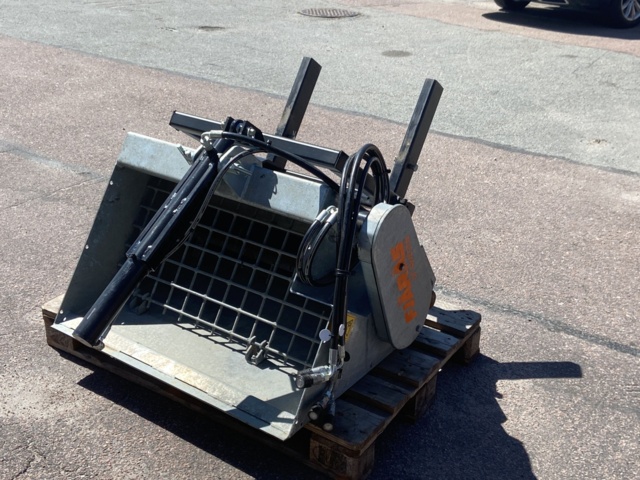 922284-75 Redskapsbärare Belos Transpro 4260 -2018 (endast 293 timmar)