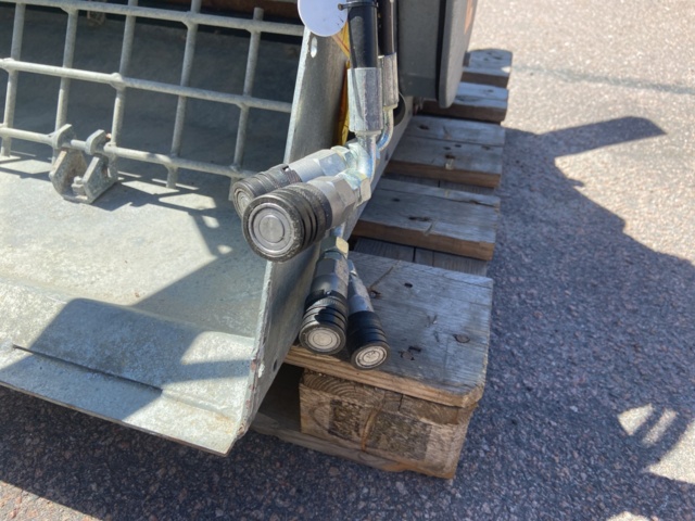 922284-78 Redskapsbärare Belos Transpro 4260 -2018 (endast 293 timmar)