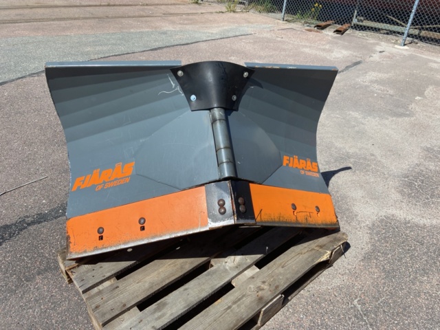 922284-81 Redskapsbärare Belos Transpro 4260 -2018 (endast 293 timmar)